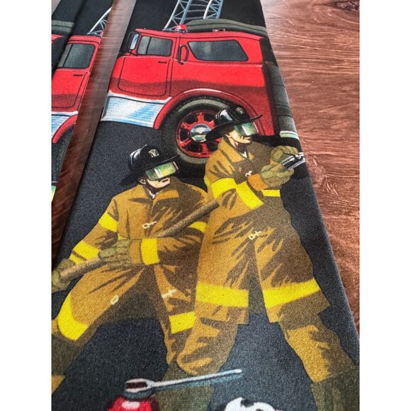 Vintage 1995 Ralph Marlin “Fireman” Novelty Tie – Made in USA – Polyester - Picture 6 of 8